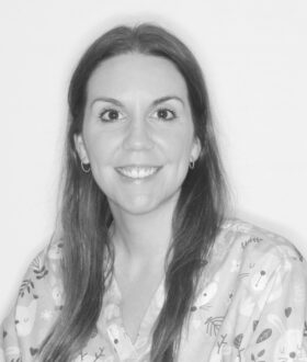 Dra. Carlota Vázquez